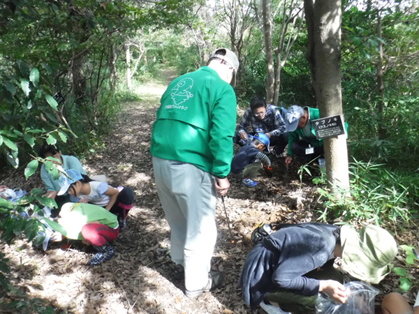 �{�����e�B�A����