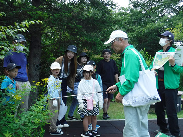 �{�����e�B�A����