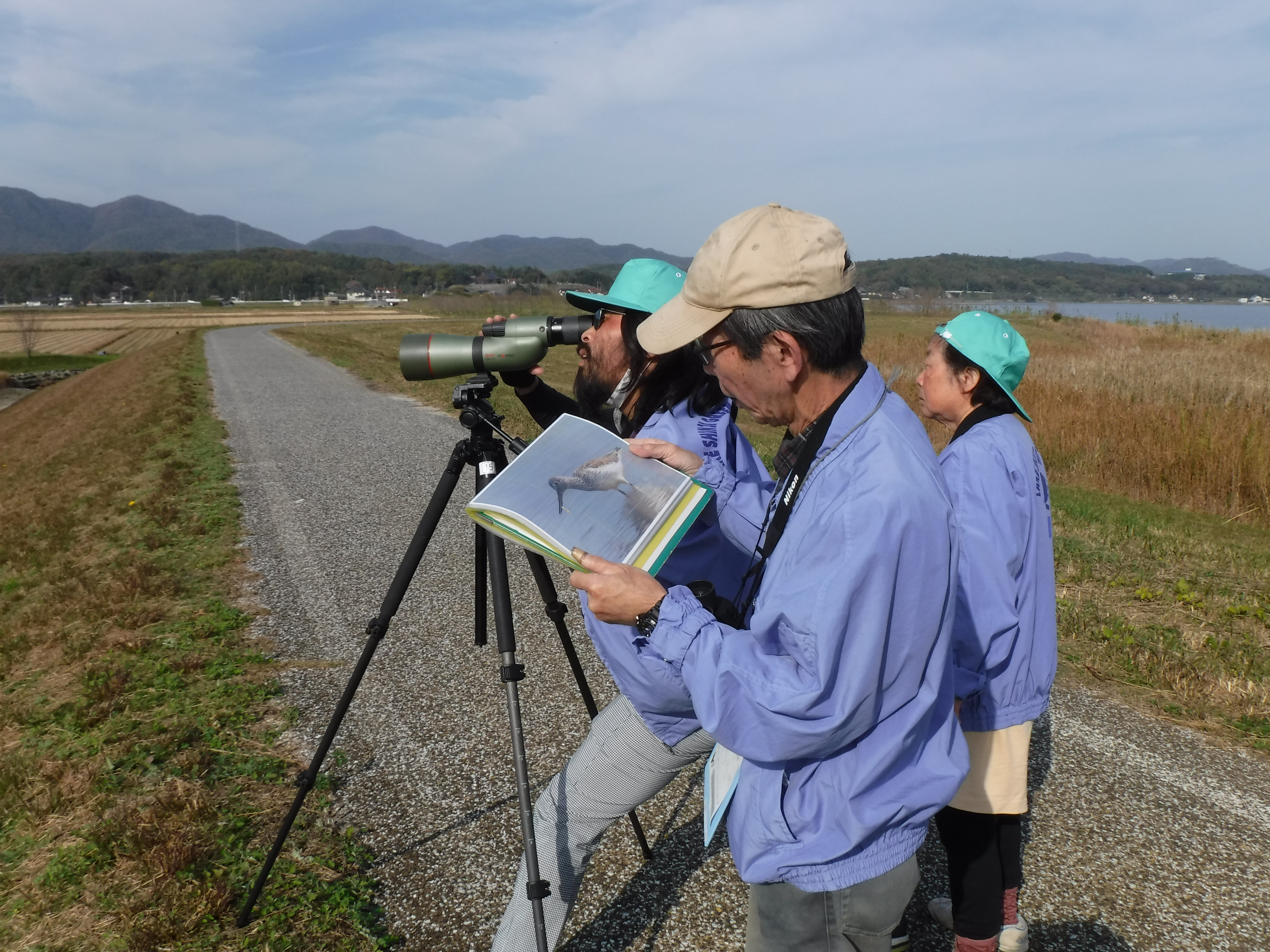 �{�����e�B�A����