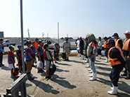 漁師さんにご挨拶